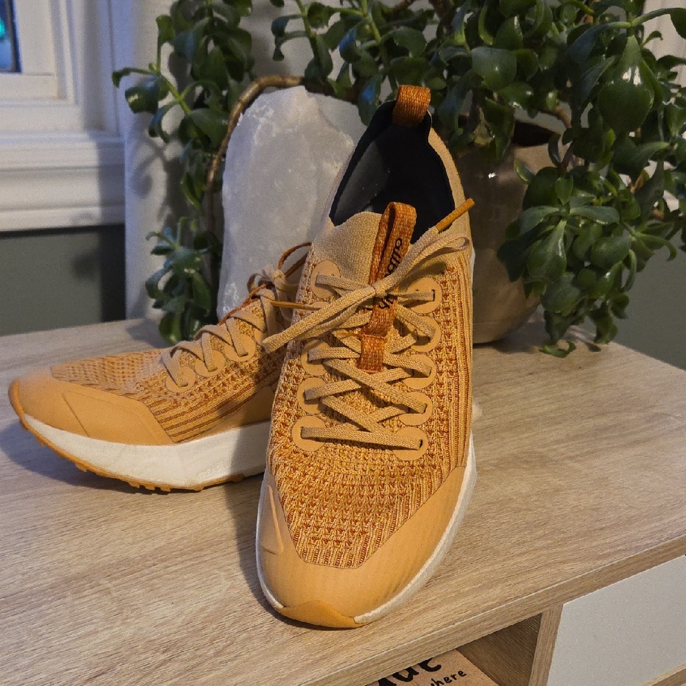 Allbirds Tree Flyer 2 Forage Tan Athletic Shoe
